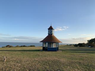 Frinton sheltered seat